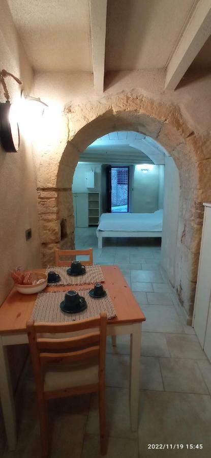 Cozy Suite Centro Cagliari Bagian luar foto